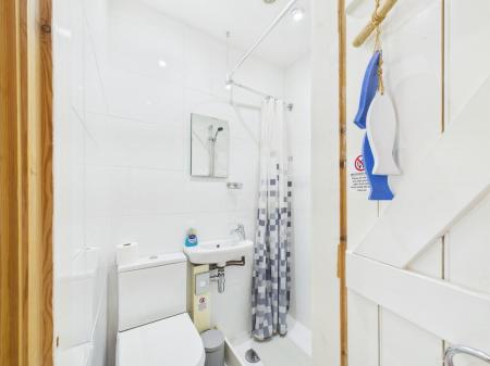 Ensuite Shower Room