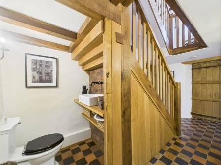 Guest Cloakroom
