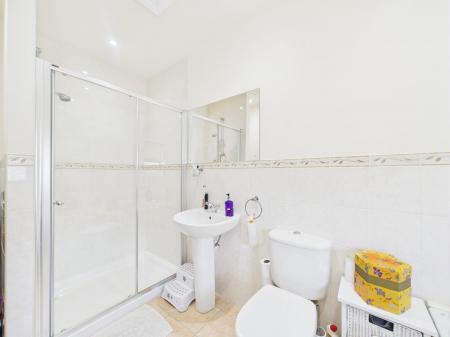 Ensuite Bathroom