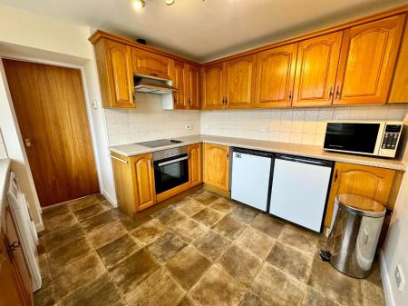 Kitchen 3.jpg