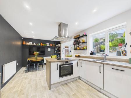 Kitchen diner