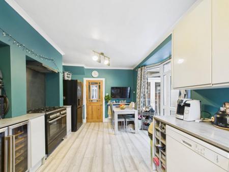 Kitchen Diner