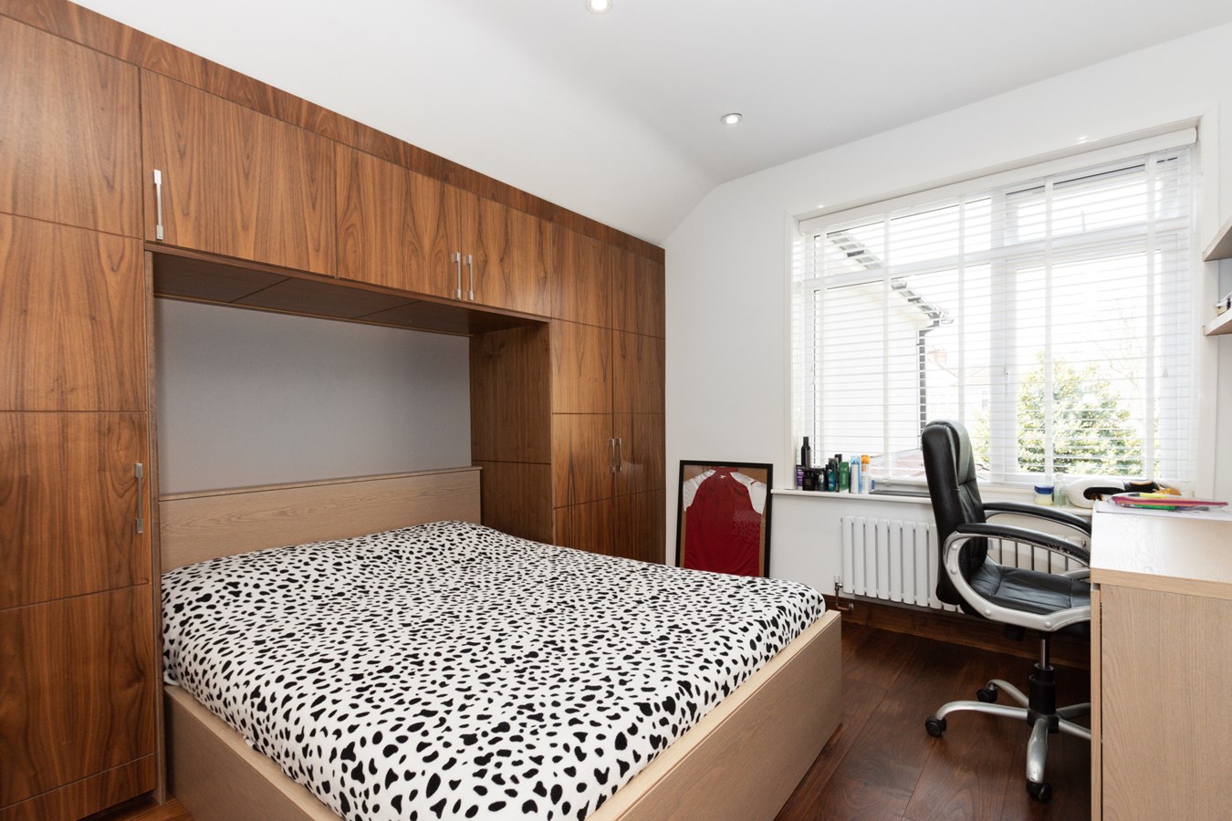 4 bedroom SemiDetached House for sale in Sidcup