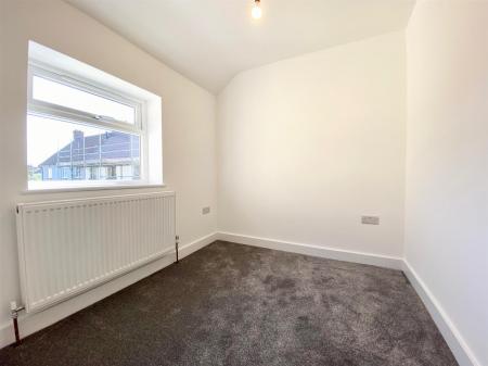Bedroom 4.jpg