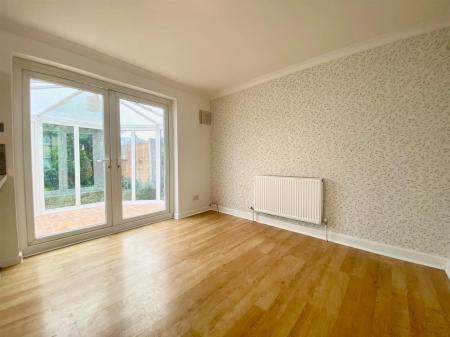 Dining Room2.jpg