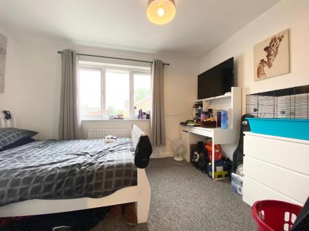 Bedroom 2 2.jpg
