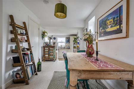 Lounge/Diner