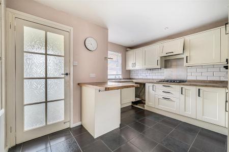Kitchen/Breakfast Room