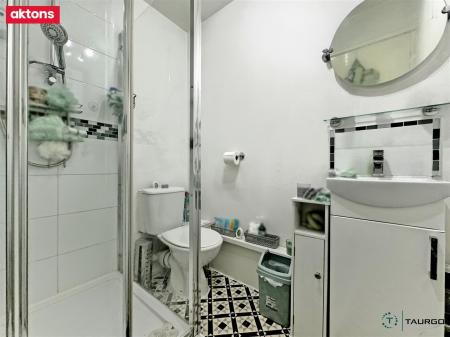 shower room.jpg