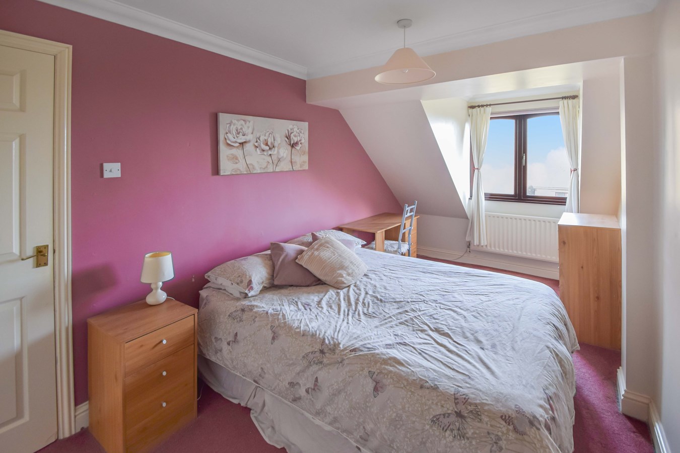 4 bedroom Detached House for sale in Walderslade Woods