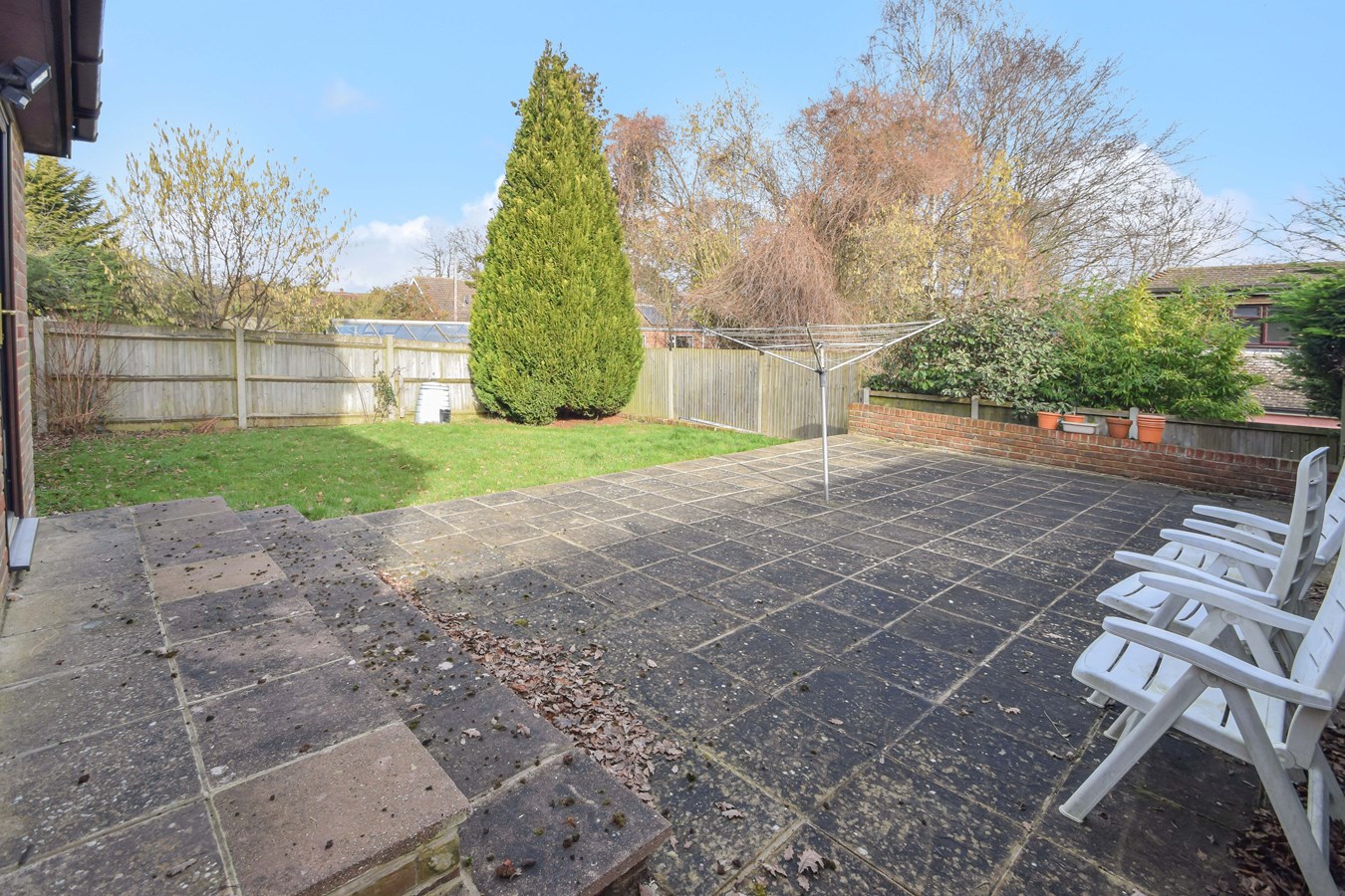 4 bedroom Detached House for sale in Walderslade Woods