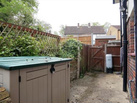 Garden (2)