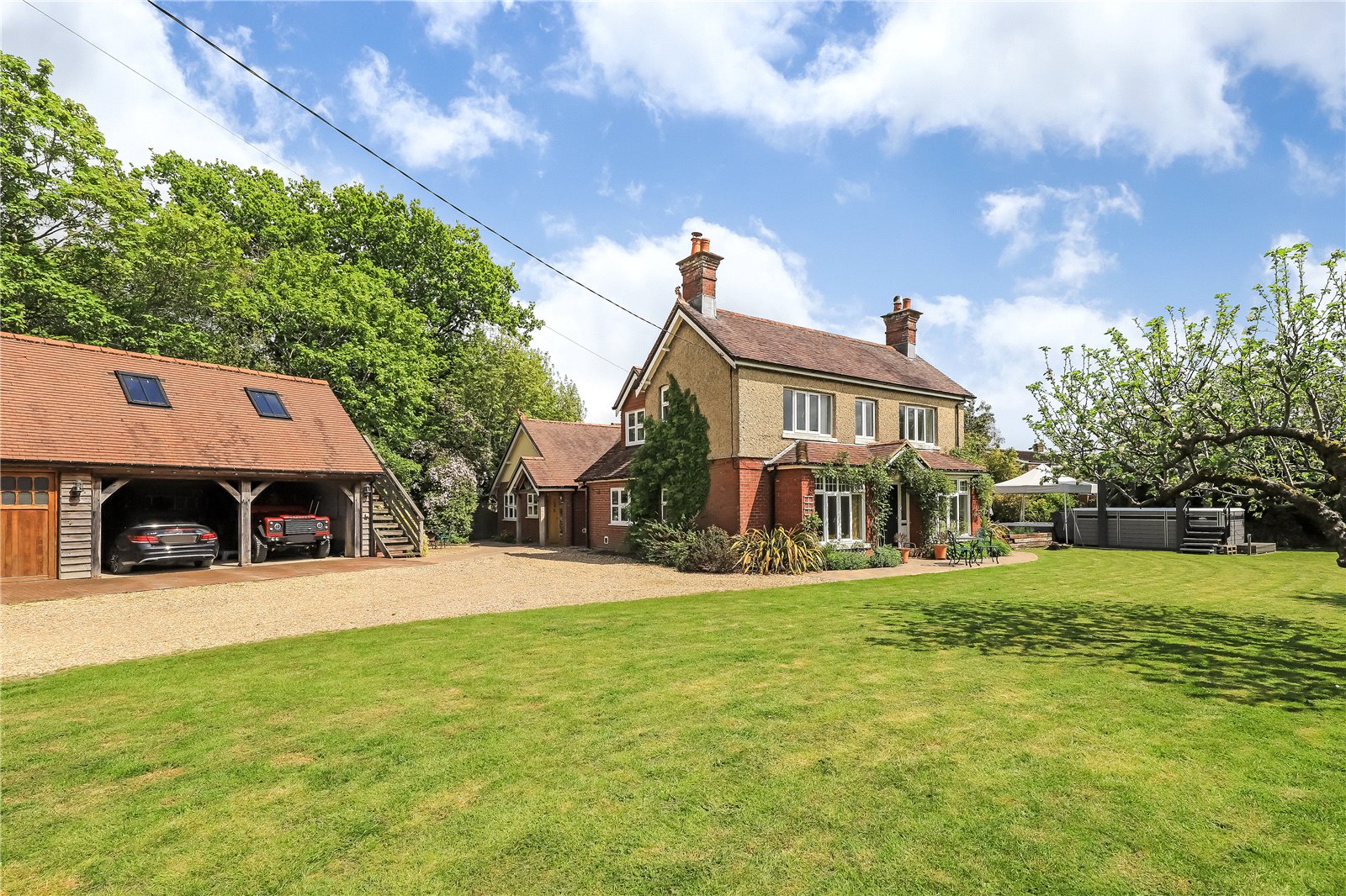 5 bedroom Detached House for sale in Southampton