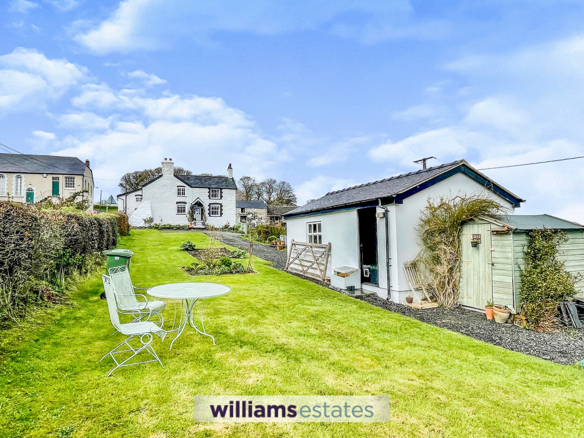 3 bedroom House for sale in Denbigh