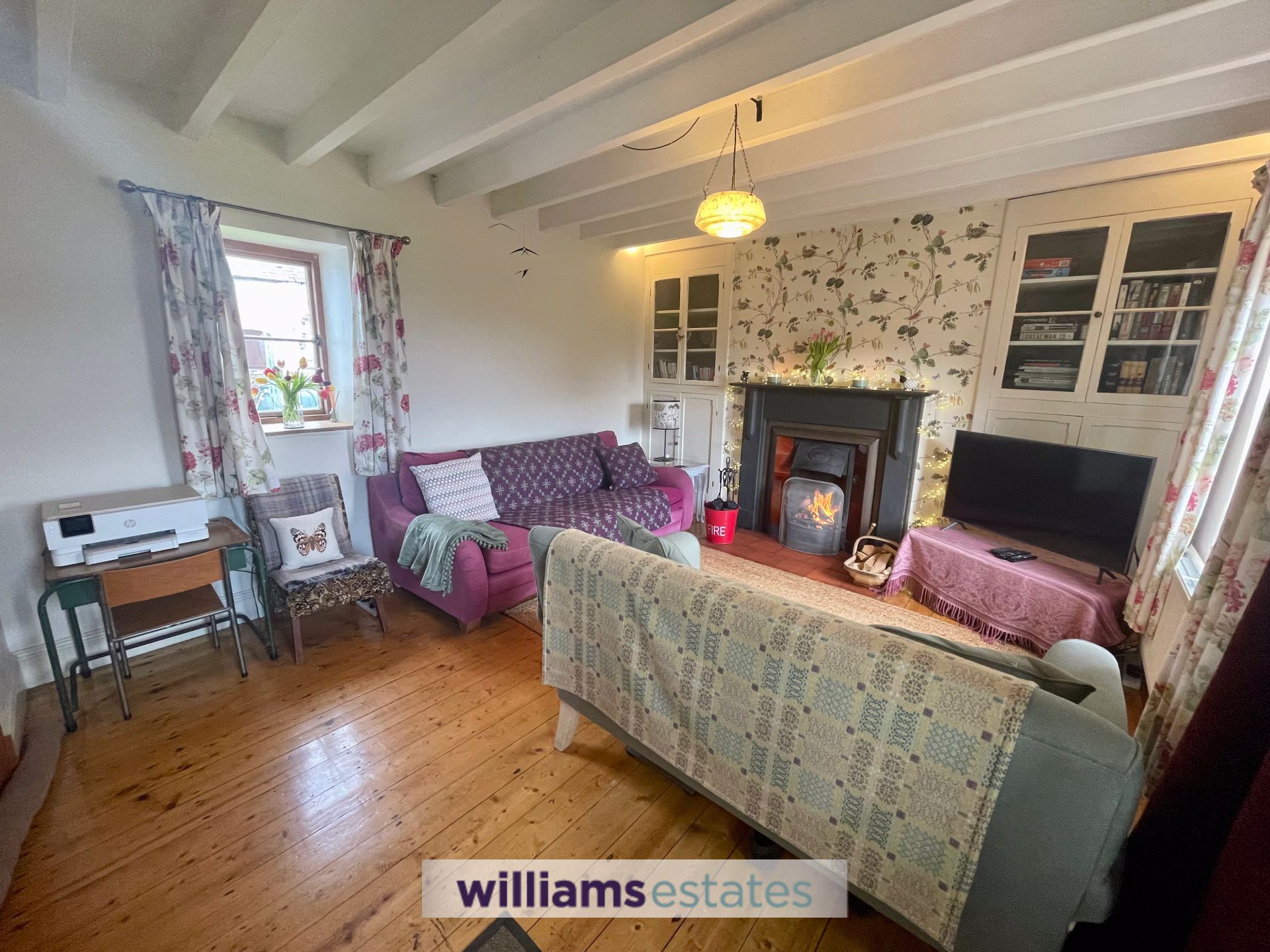 3 bedroom House for sale in Denbigh