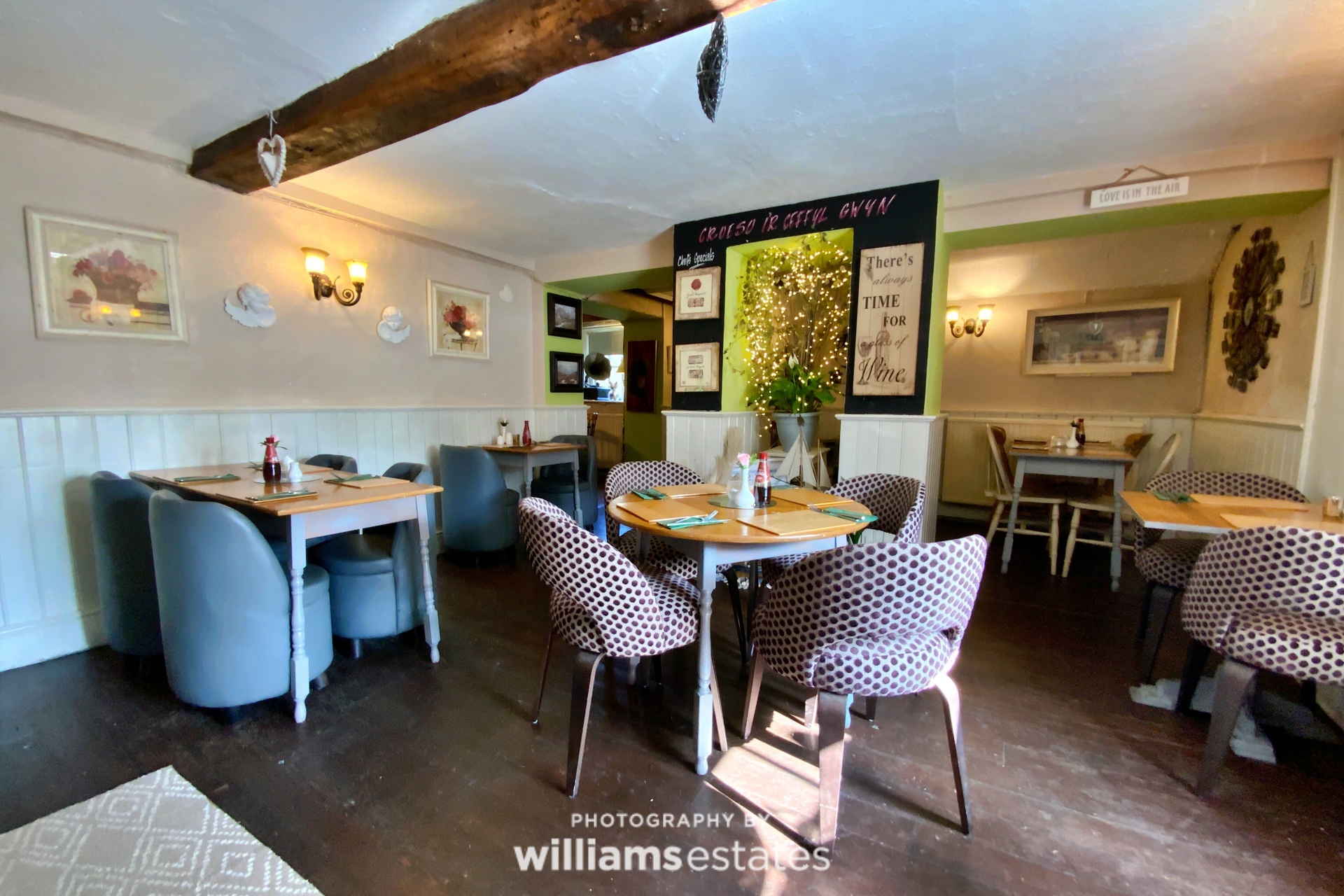 3 bedroom house for sale in Llanfair Dyffryn Clwyd