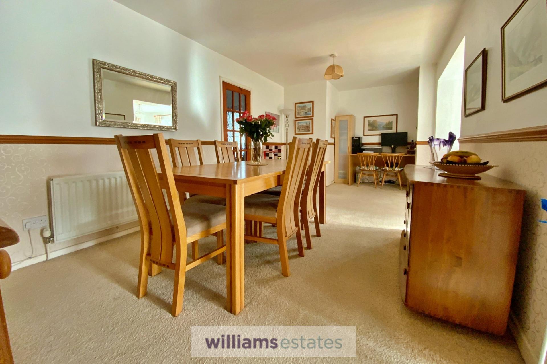 3 bedroom House for sale in Mold