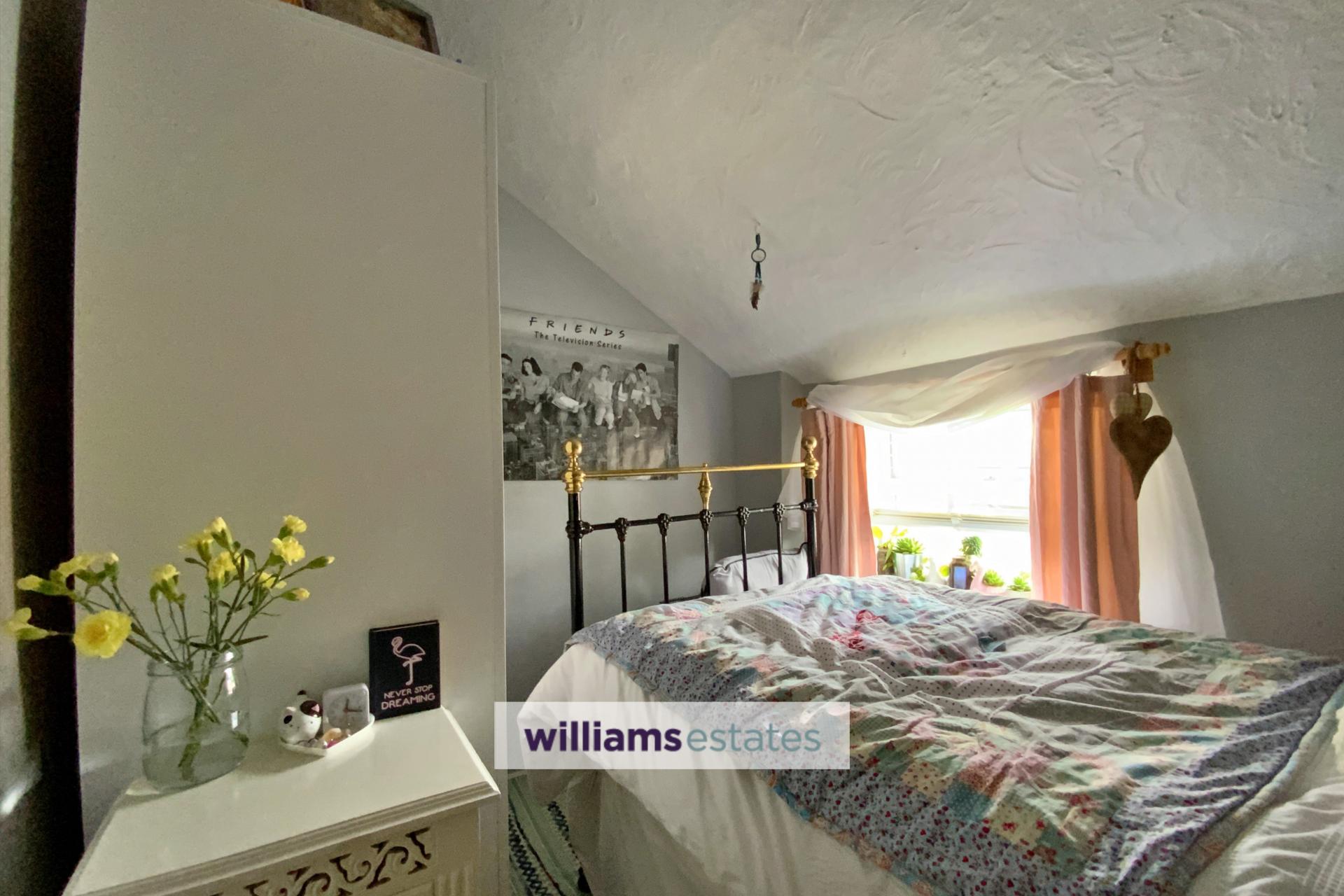 2 bedroom SemiDetached House for sale in Sychdyn