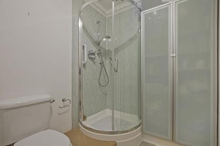 En Suite Shower Room