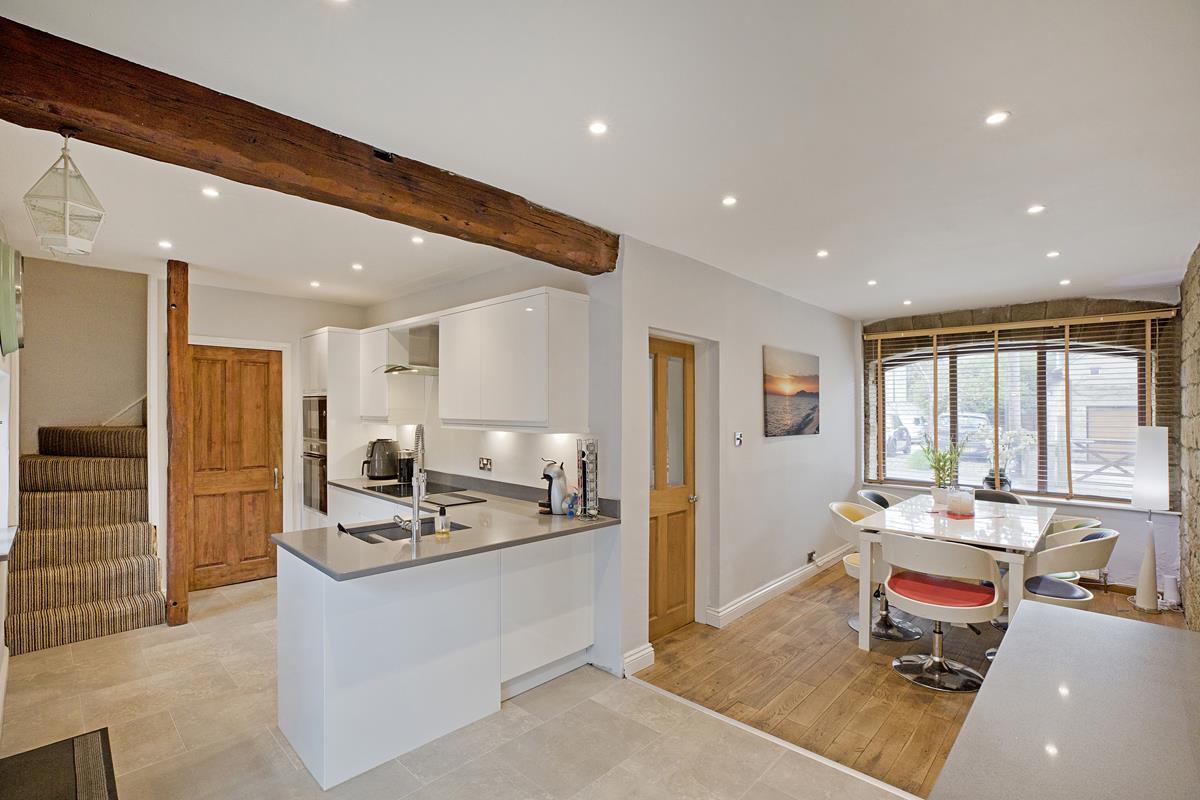 3 bedroom Terraced House for sale in Burley in Wharfedale