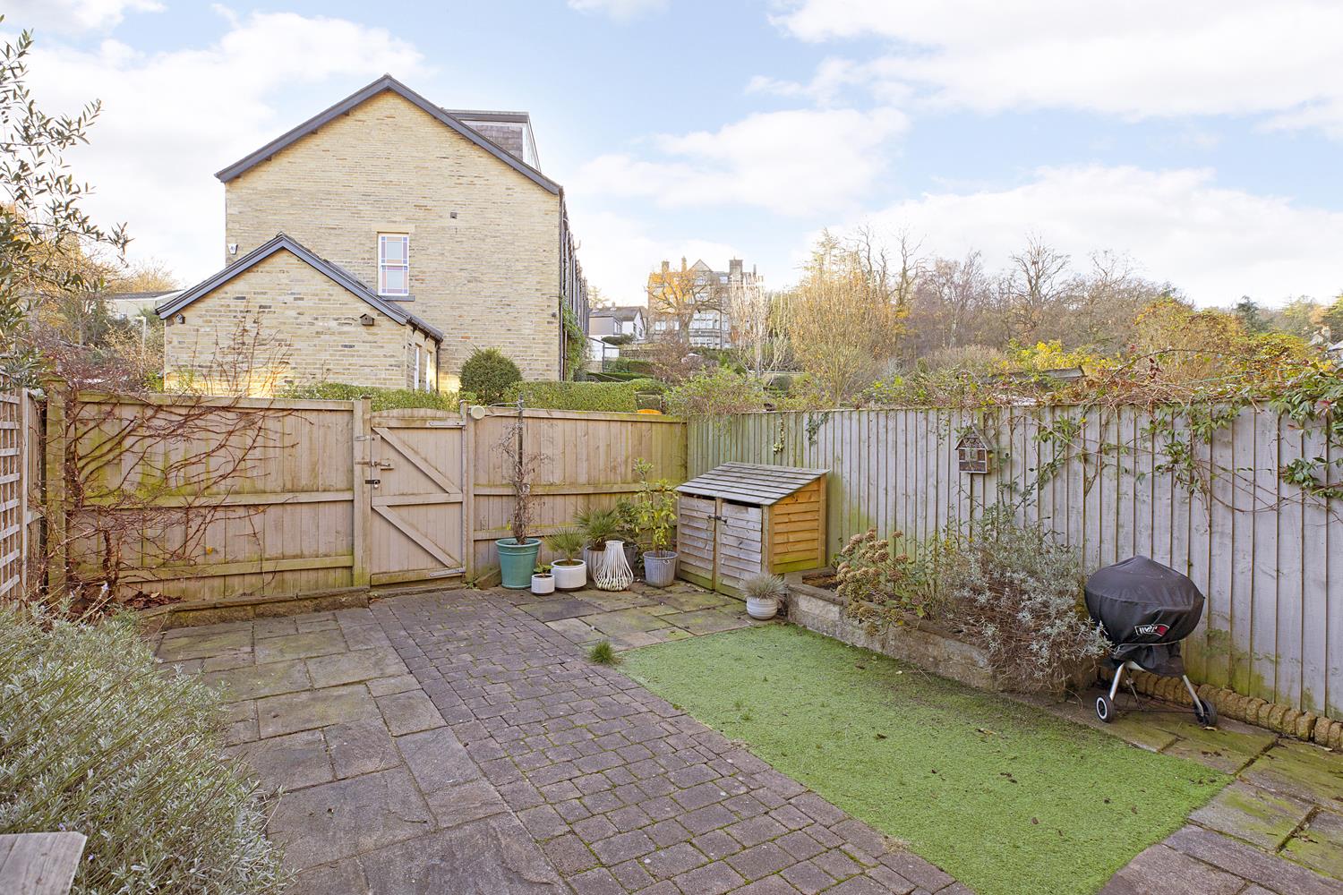 4 bedroom Terraced House for sale in Ilkley