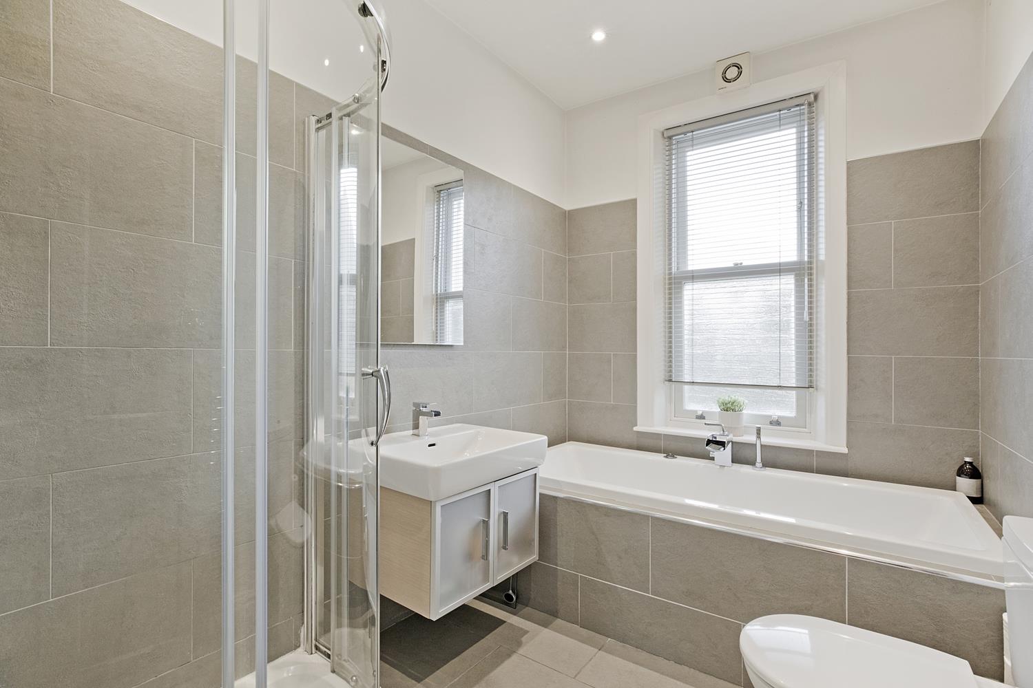 4 bedroom Terraced House for sale in Ilkley