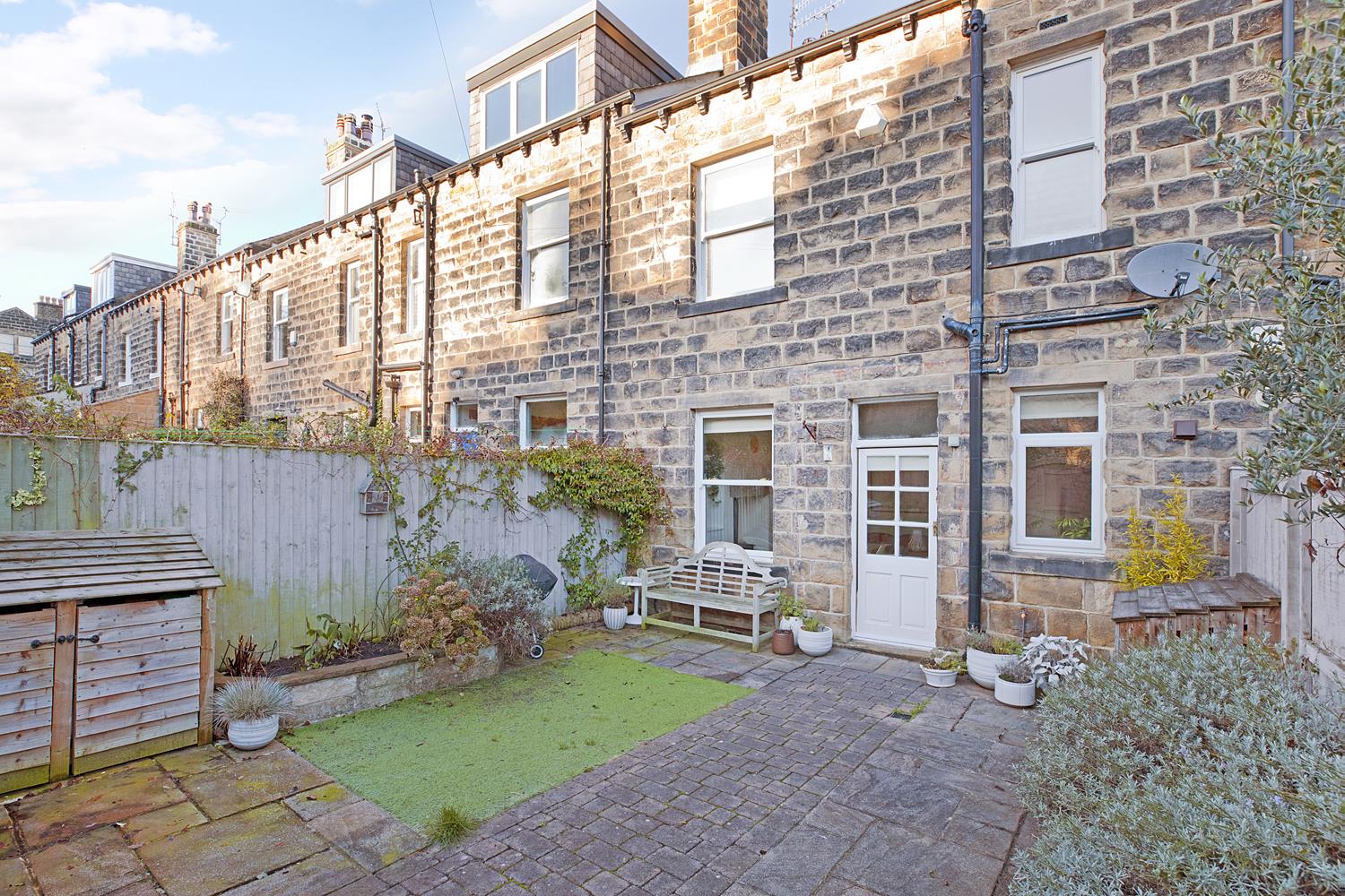 4 bedroom Terraced House for sale in Ilkley
