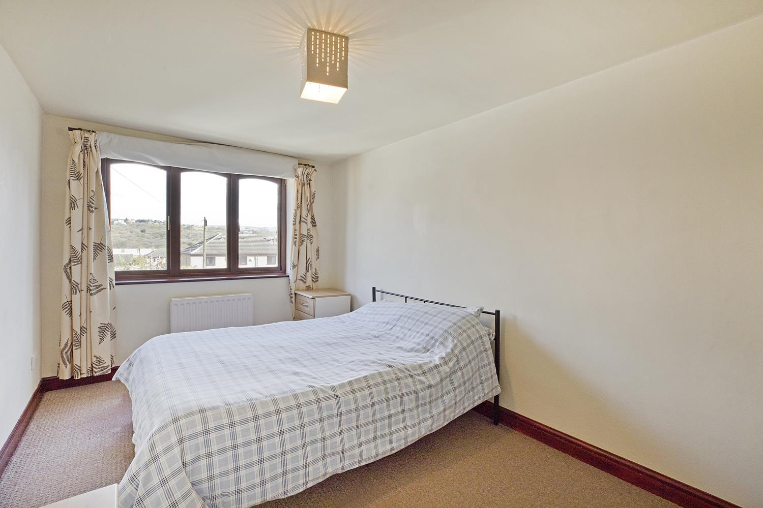 2 bedroom End of Terrace House for sale in Ilkley