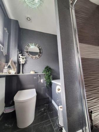 Ensuite (2).jpg