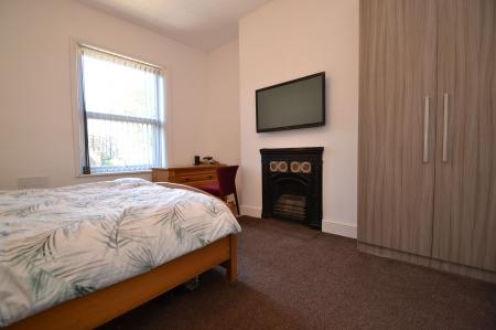Photograph 28