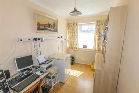 75 Cottes Way-05-standard.jpg