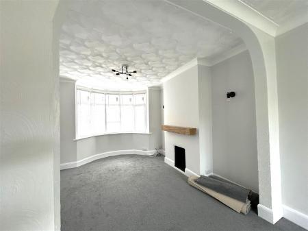lounge with fireplace.jpg