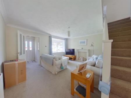Living Room2.jpg