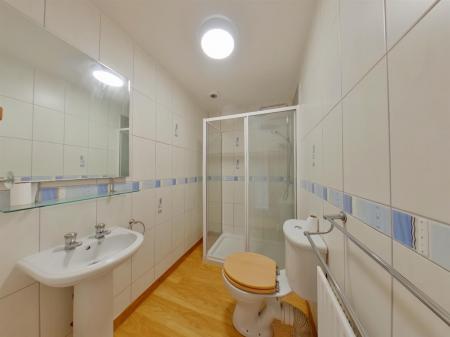 Bathroom (32).jpg
