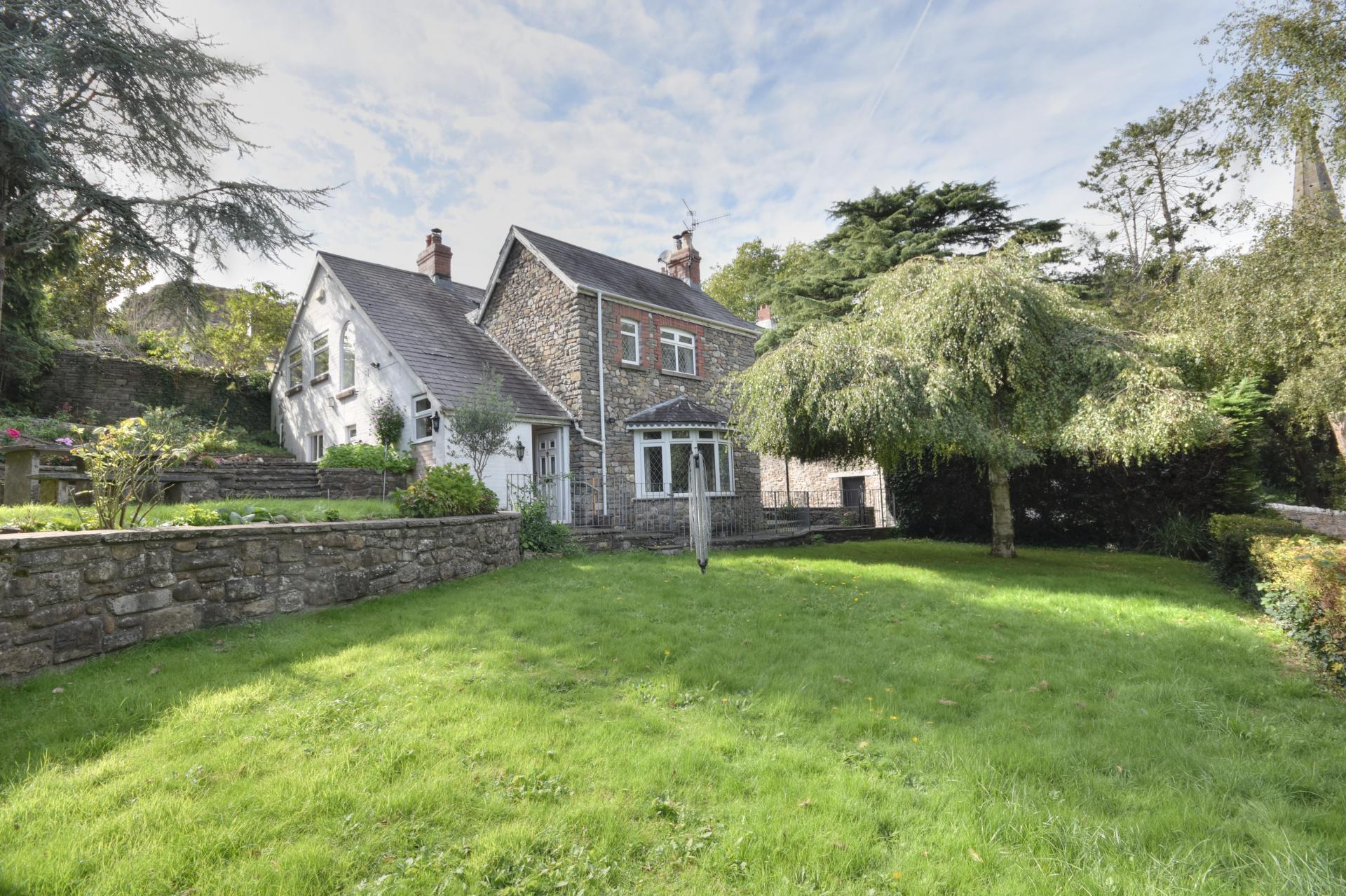 3 bedroom House for sale in Llandaff