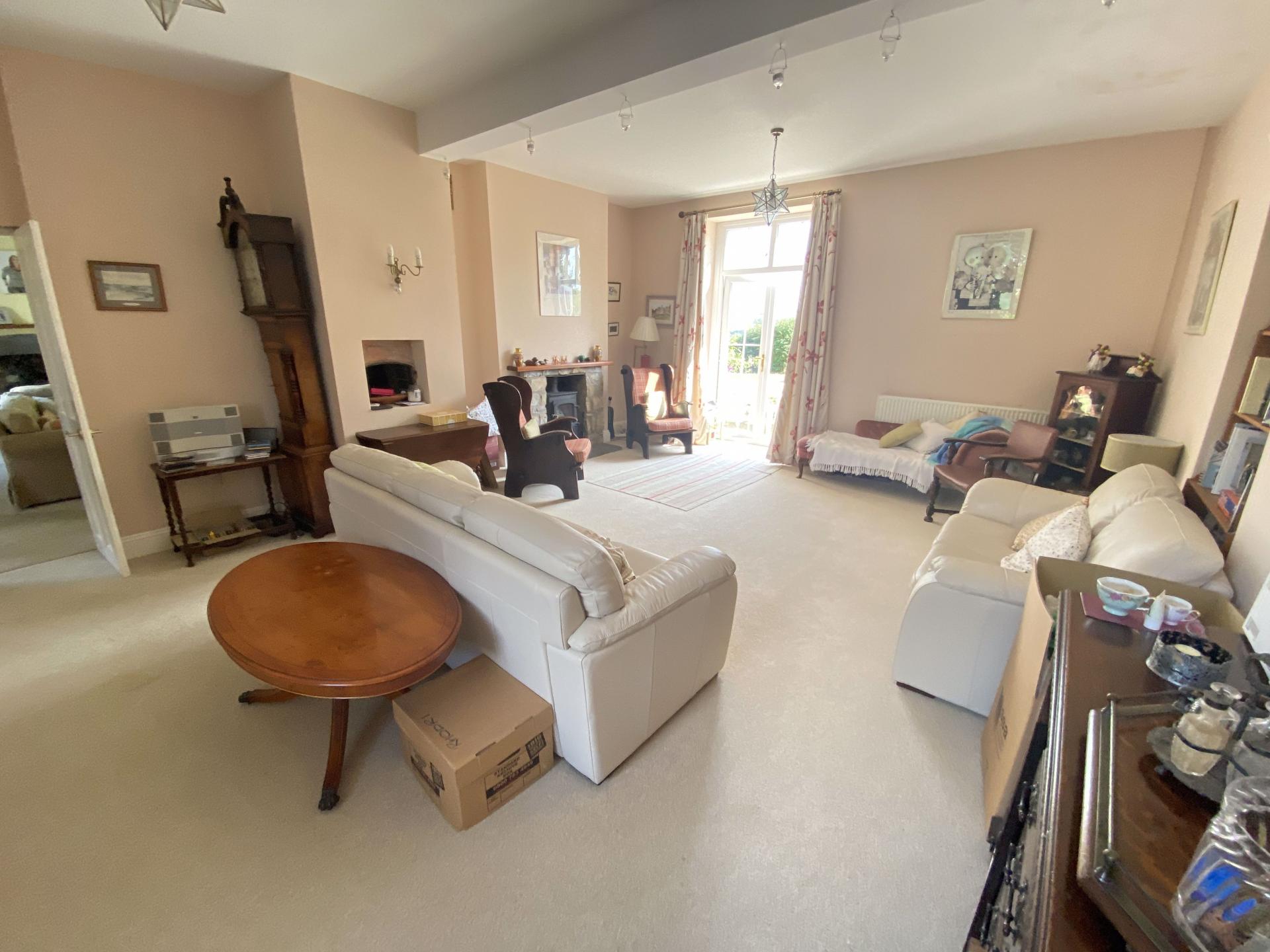 4 bedroom House for sale in Cowbridge