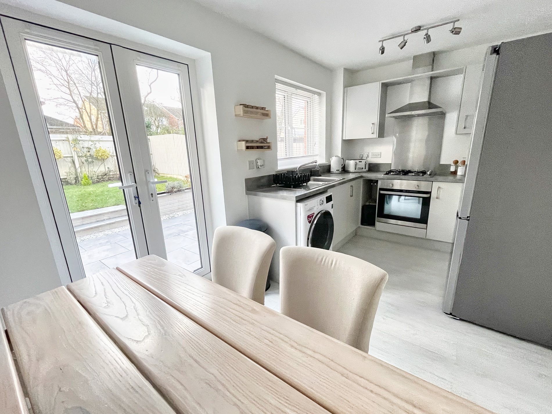 2 bedroom House for sale in Pontyclun