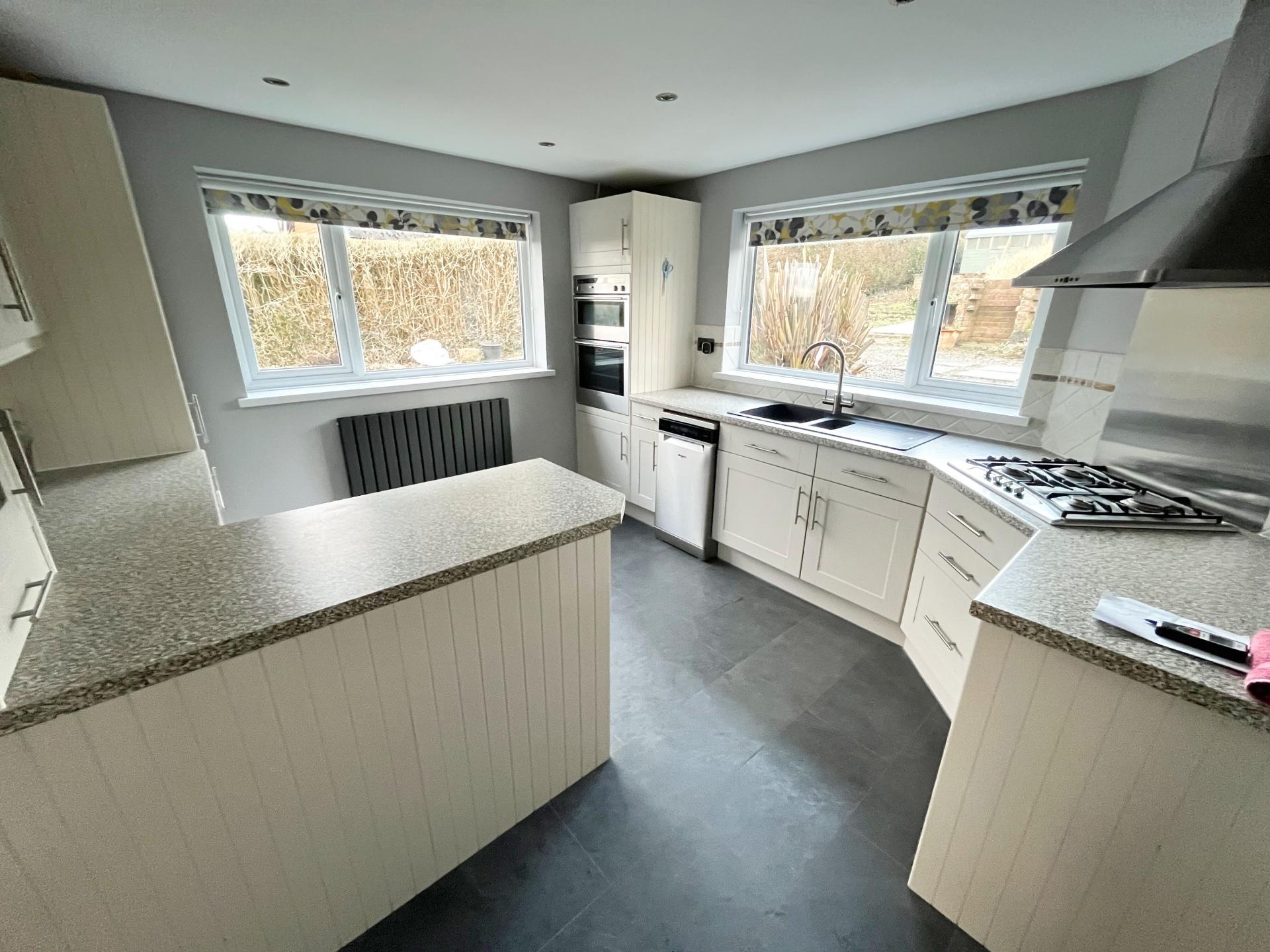 2 bedroom Bungalow for sale in Brynna