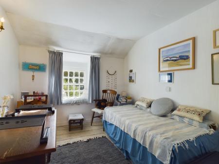 Media image 11