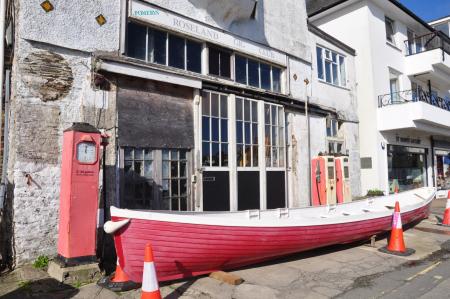 Media image 04