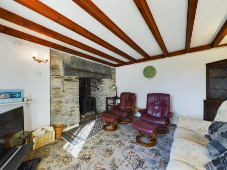 Media image 05