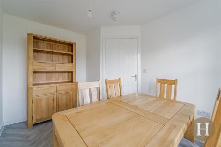 Hadleigh Estate Agents-24.jpg