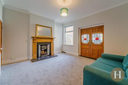Hadleigh Estate Agents-20.jpg