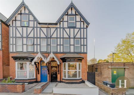 Hadleigh Estate Agents-52.jpg