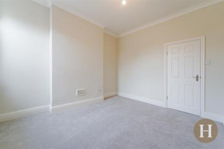 Hadleigh Estate Agents-31.jpg