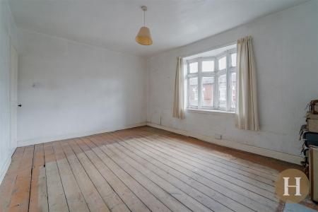 Hadleigh Estate Agents-25.jpg
