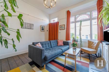 Hadleigh Estate Agents-3.jpg