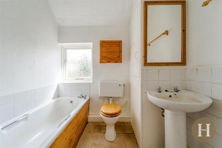 Hadleigh Estate Agents-17.jpg