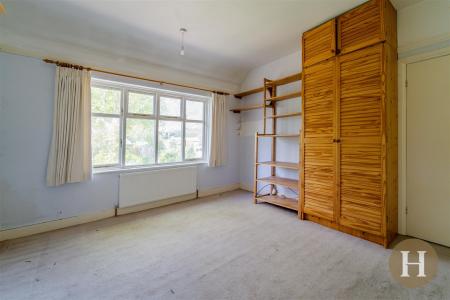 Hadleigh Estate Agents-24.jpg