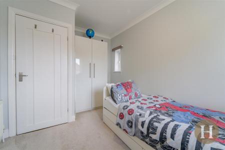 Hadleigh Estate Agents-33.jpg